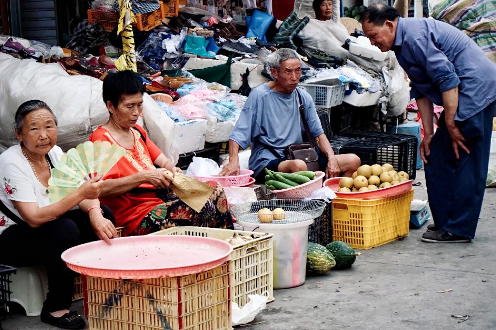 3万年轻人的社会适老化改造：为不识字的母亲设计小程序，模拟未来养老院场景