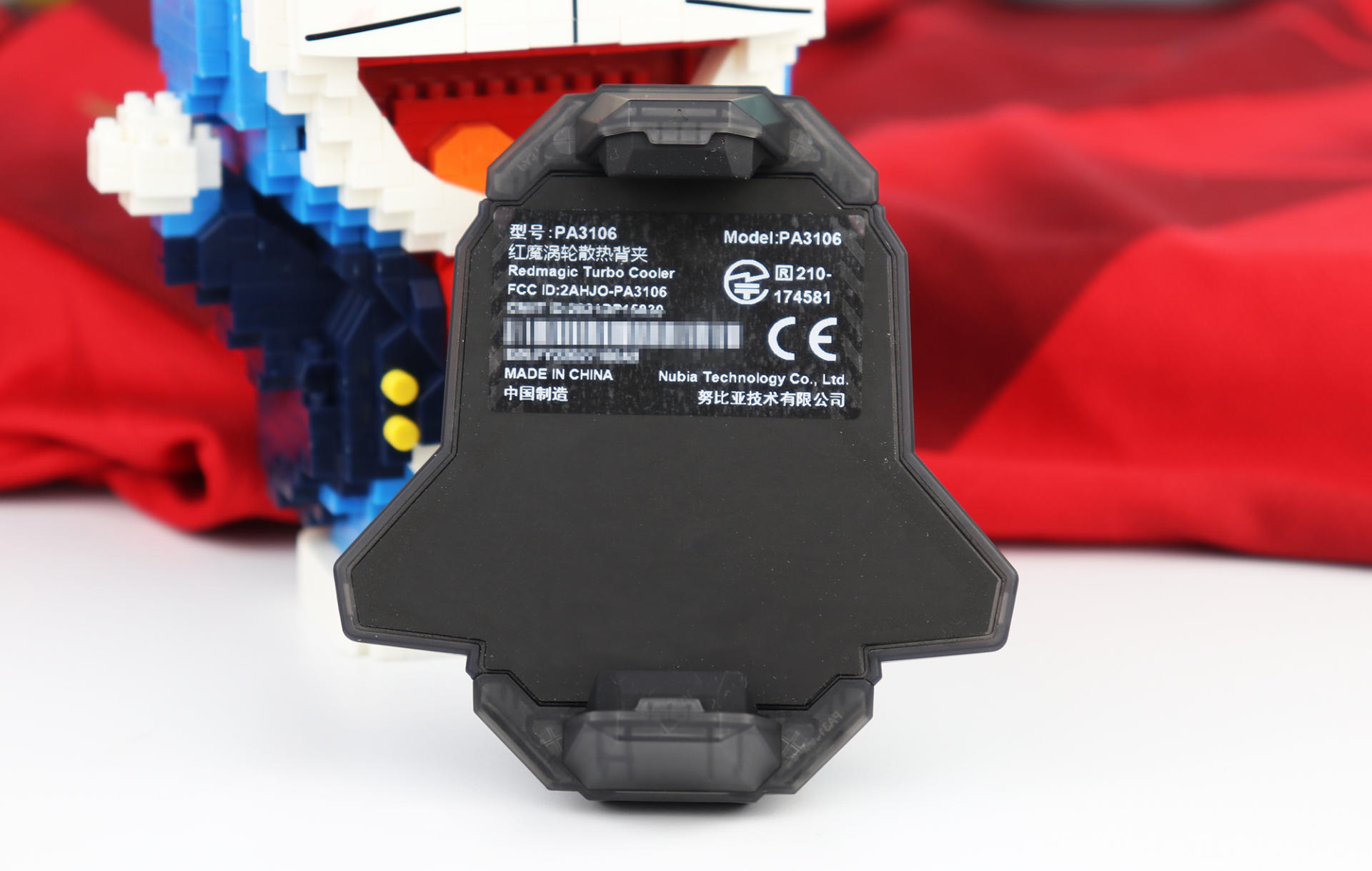 红魔散热器均衡和酷冷,手机发热散热慢怎么处理