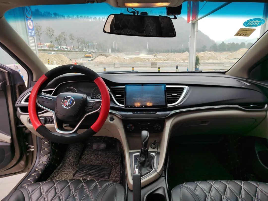 十堰龙信国际汽车城在哪里,十堰龙信国际汽车城二手车厢货车