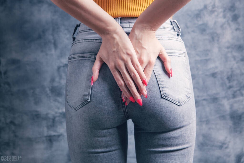 大便后必须用水洗不洗就疼,大便过后用自来水洗屁屁好吗