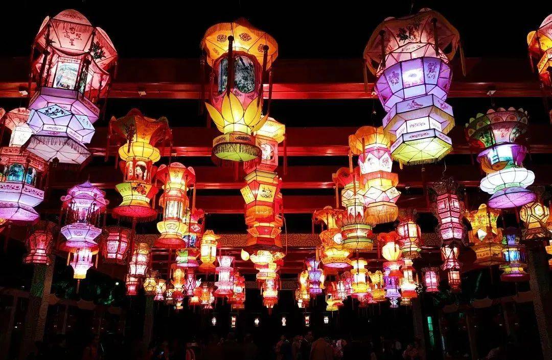 泉州的艺术文化元宵节闹花灯,非遗国潮元宵节花灯