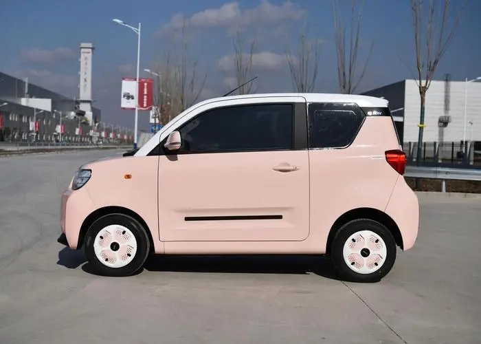 五菱和比亚迪电车哪个好,比亚迪电车在日本卖的快吗