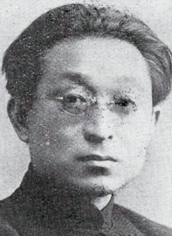 他是*共中**创始人之一，因一时意气用事*党退**，晚景落寞活至93岁