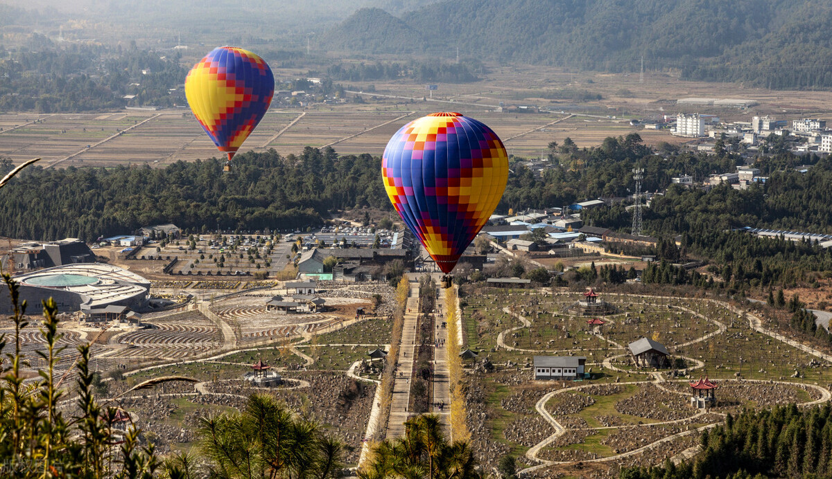 春节去云南哪里最好玩,云南春节人少旅游推荐