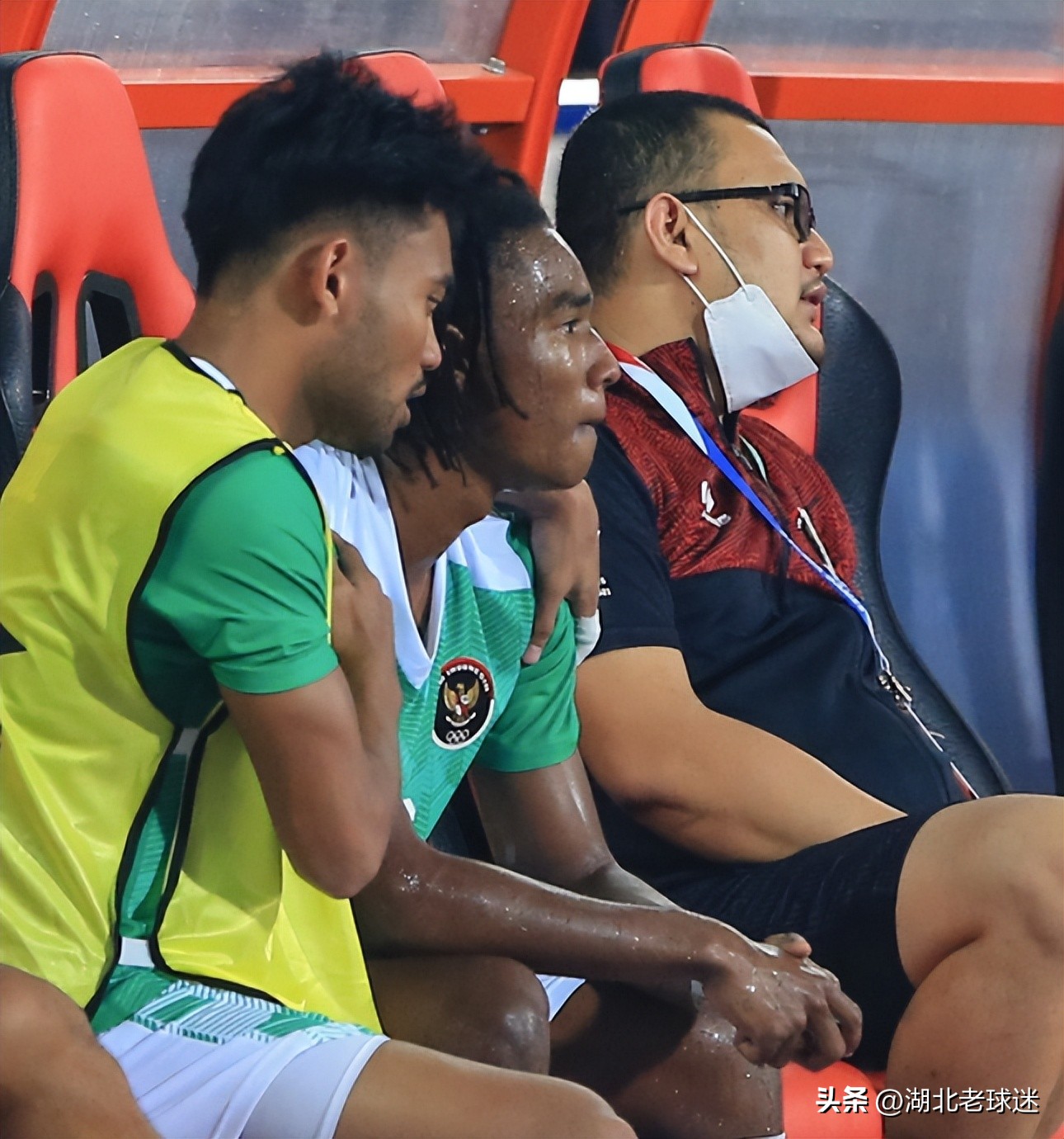 各国足球国家队主教练年薪,足球别人家的教练