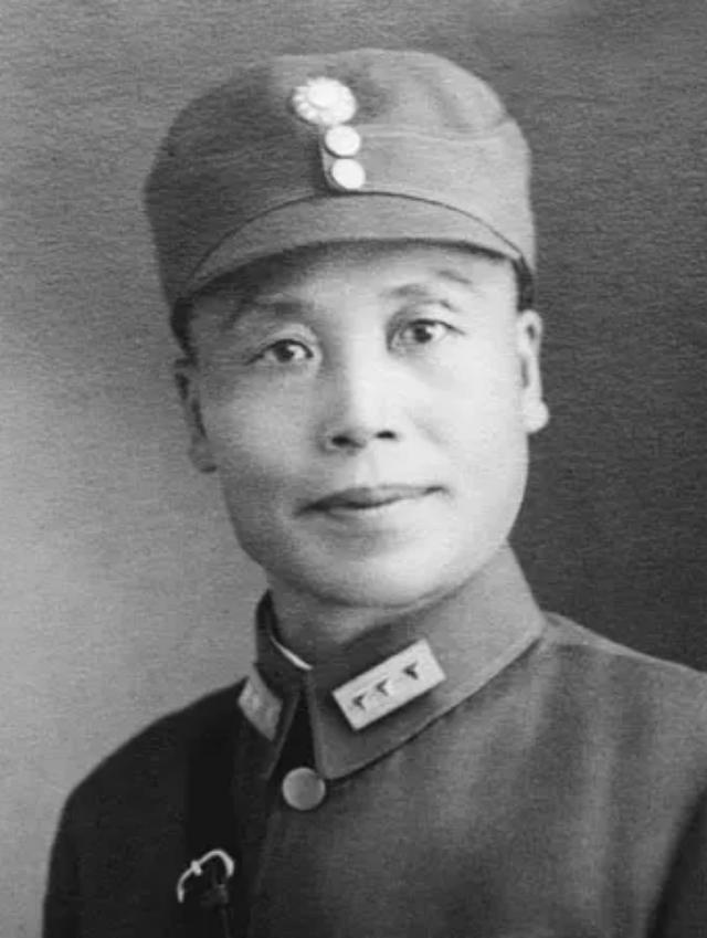 1947年，开国中将聂凤智抓到一个国军军长，陈毅元帅却下令放人