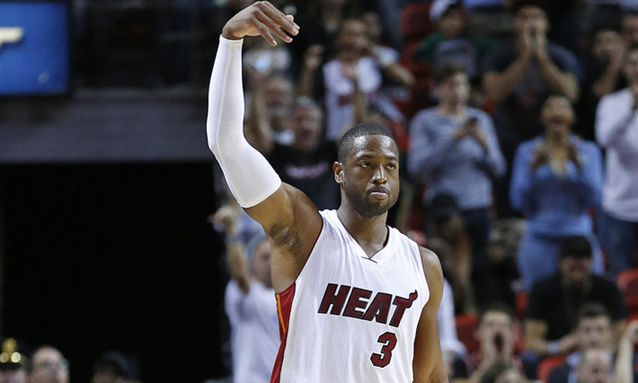 nba消失的12种庆祝动作,nba的庆祝动作和幽默的霸气动作