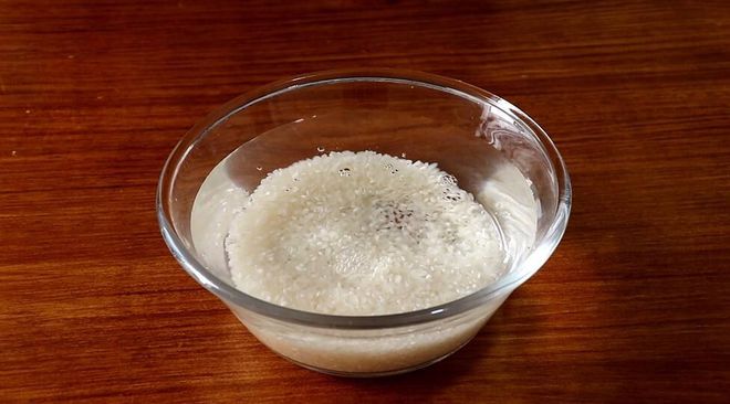 冰箱的猪肉结冰怎样解冻最快,猪肉冻住怎么才能快速解冻