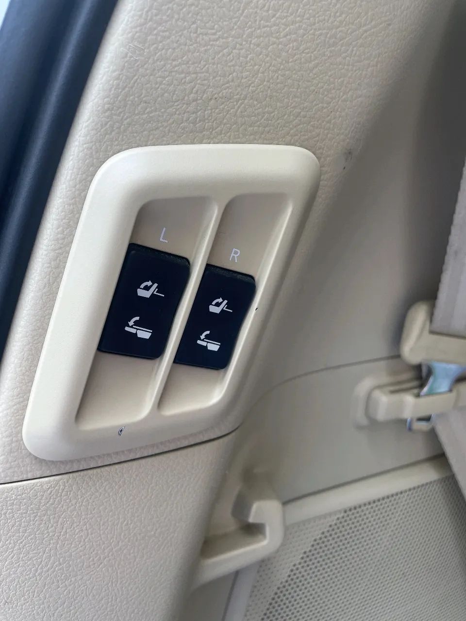 普拉多4.0与2.7驾驶感受,17年普拉多3.5vx真实驾驶感受