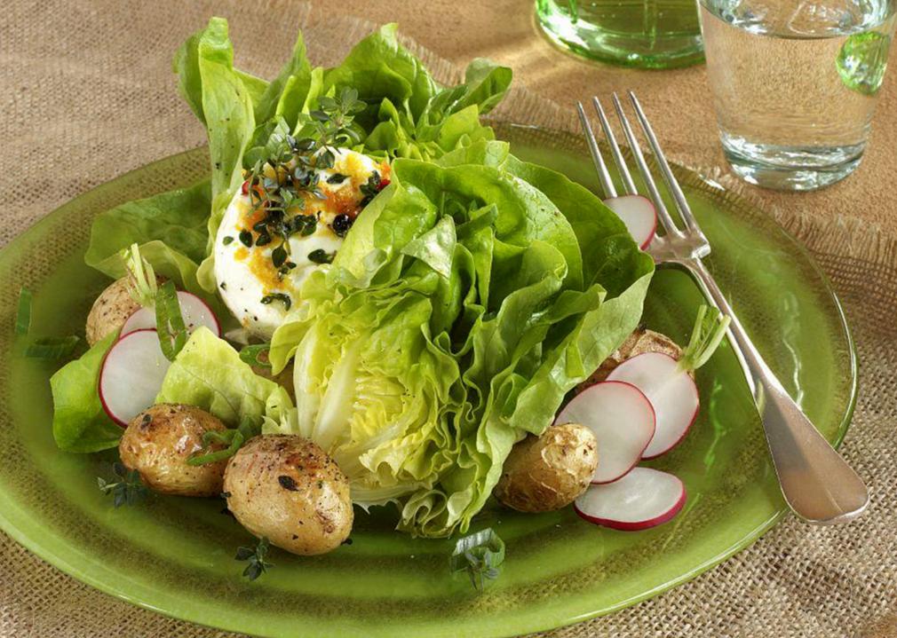 肛门潮湿瘙痒还臭用盐水能缓解吗,肛门潮湿瘙痒灼热伴有尿频尿灼热