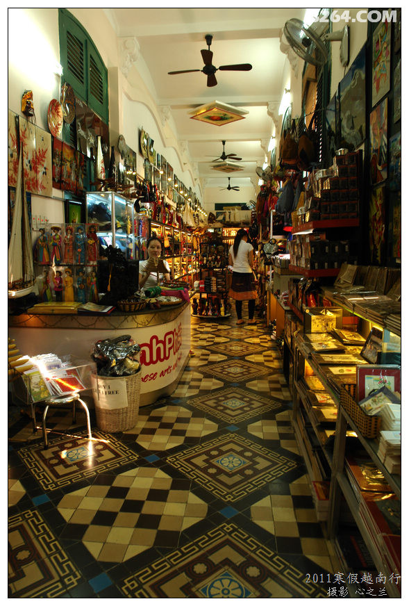 越南旅游者胡志明,胡志明市百年邮局