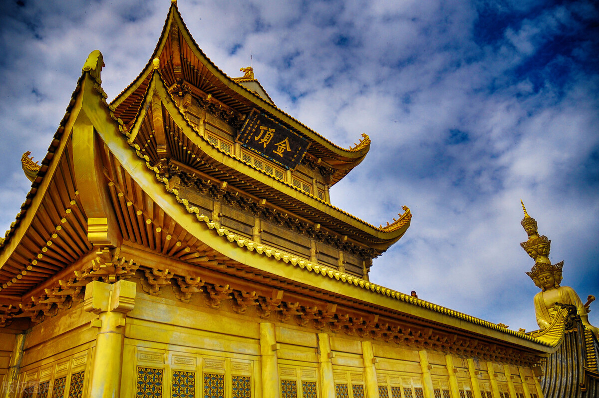 关于名山美景的诗句,名山大川诗十首