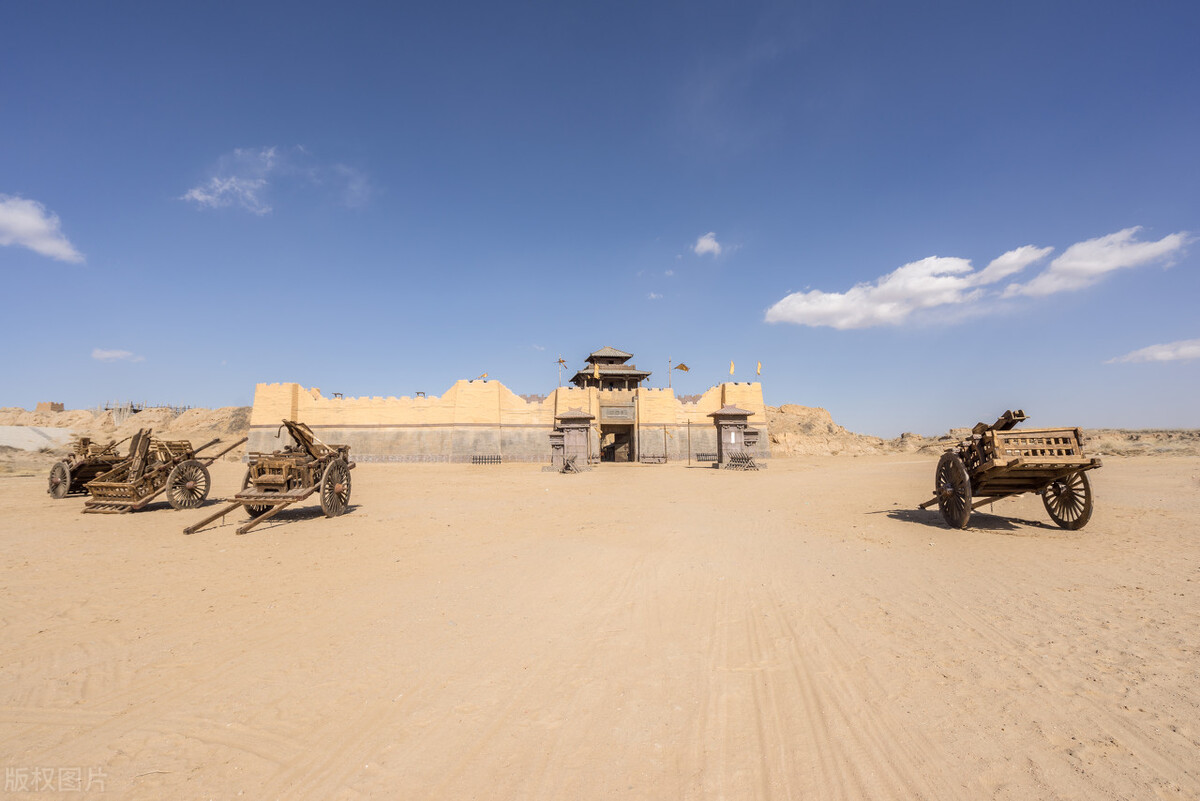 不分轩轾是成语吗,带轩轾的成语有哪些
