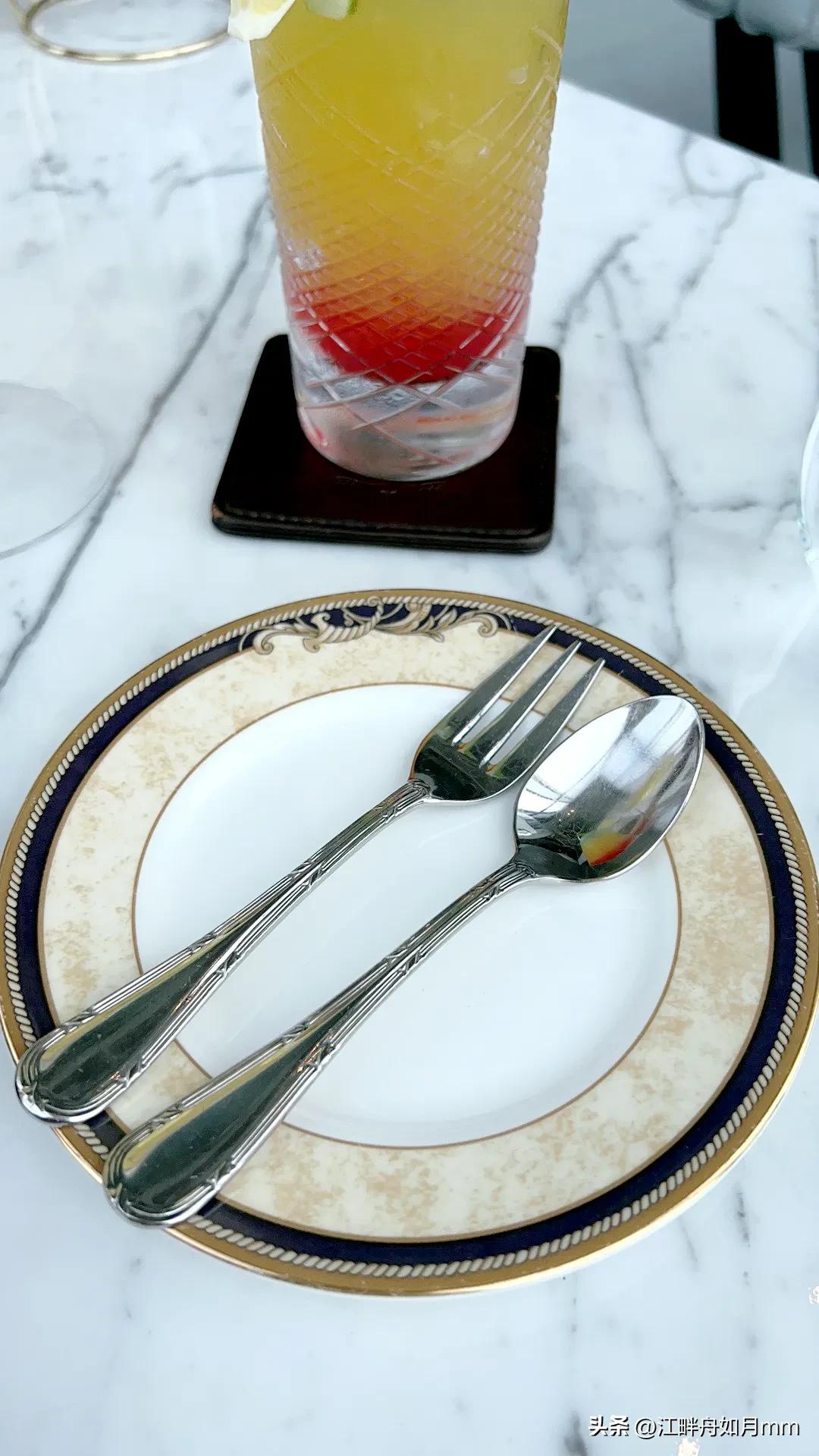 计划没有变化快，我妈突然腰腿疼、头晕不能翻身，29号中午住院了