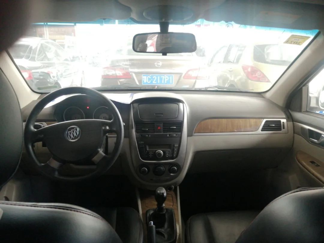 十堰龙信汽车城二手车市场,十堰龙信二手车市场雅阁