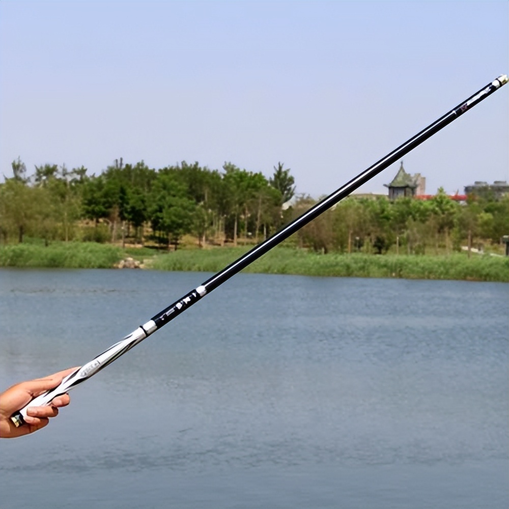 新手买钓鱼竿怎么选择钓位,钓鱼如何选择钓竿