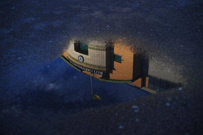 蓝桥“罗曼史”难续，政治斗争下的亏本经济账