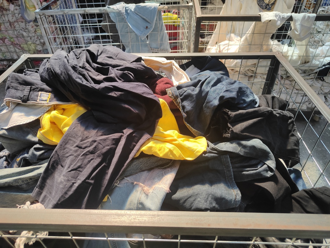 旧衣服回收行业新手入门注意事项,旧衣服回收生意的骗局