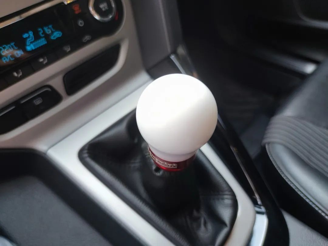 2.0自吸加at变速箱的经济便宜轿车,3万左右手动挡有乐趣的车