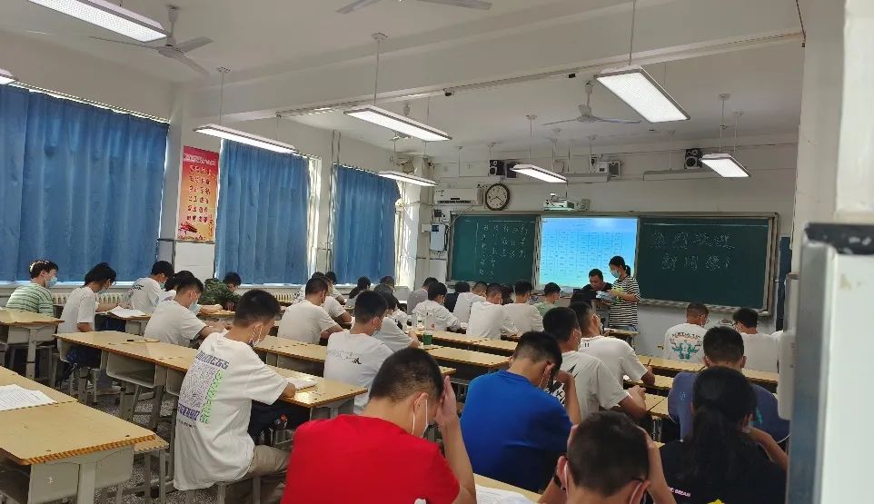 郑州高中学校军训,郑州市高中军训地点