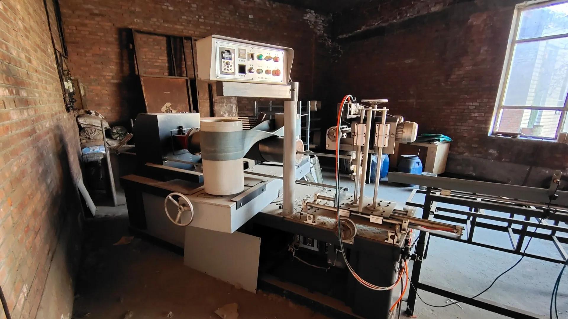 想开一个小型加工厂在哪里拿货,搞一个什么样的小型加工厂赚钱