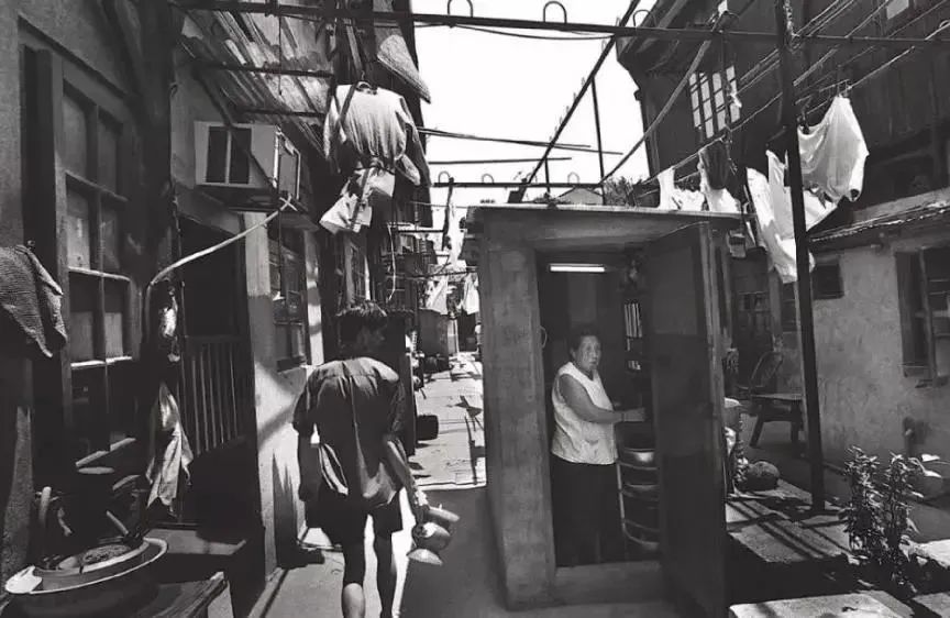 房市和投资哪个更赚钱,房市和楼市投资