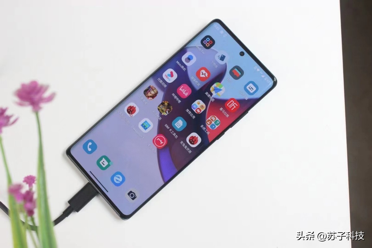 苹果14值得入手的苹果手机,高性价比手机推荐苹果14黑色128