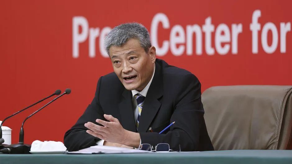 国家监委打虎拍蝇,纪检监委拍苍蝇