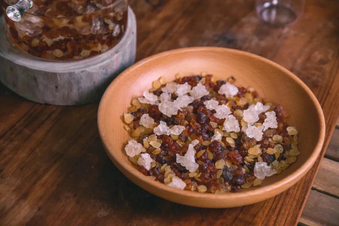 皂角米桃胶雪燕都是什么成分,雪燕桃胶皂角米组合测评