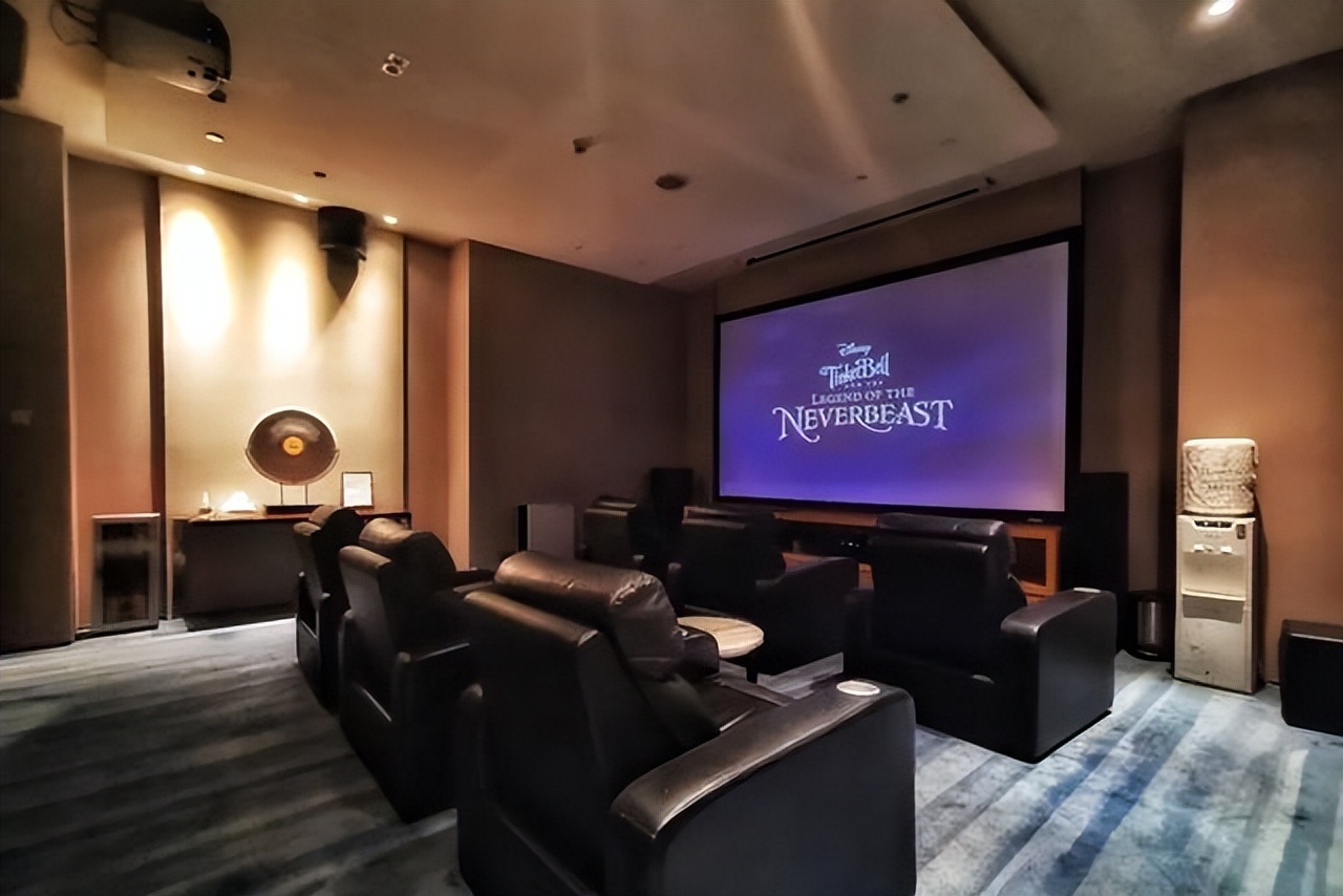 住进大牌SHOWROOM是怎样的体验？