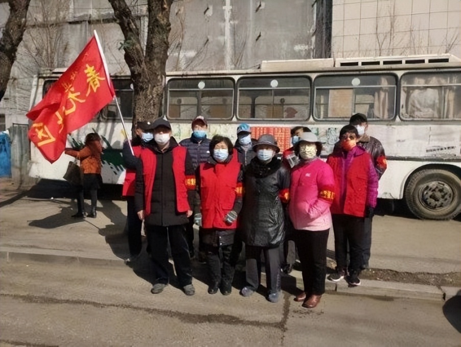 韩颂东•以抗疫微光，闪亮雷锋辅导过的学生之炬