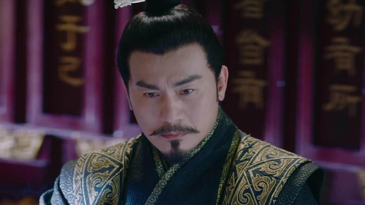 山上捡到奇怪石头鉴定,13岁少年捡到石头上交国家完整版