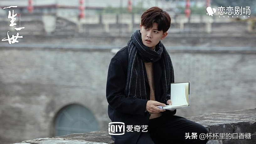 2022角色热度排行罗云熙,2023年男明星热度罗云熙