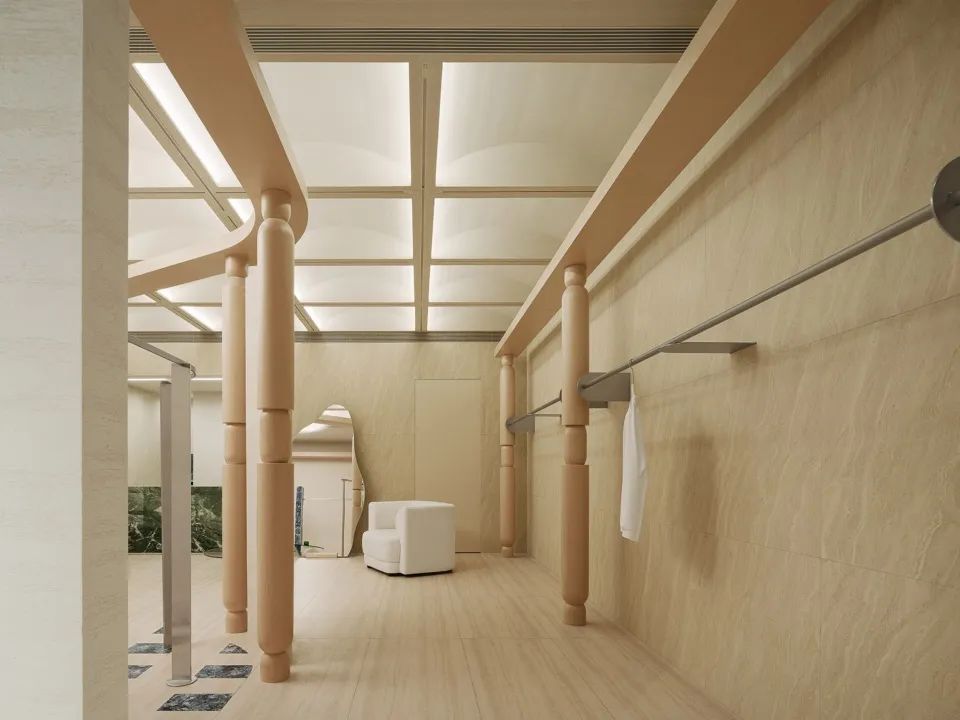 逛本土买手店，怎么跟开盲盒似的？