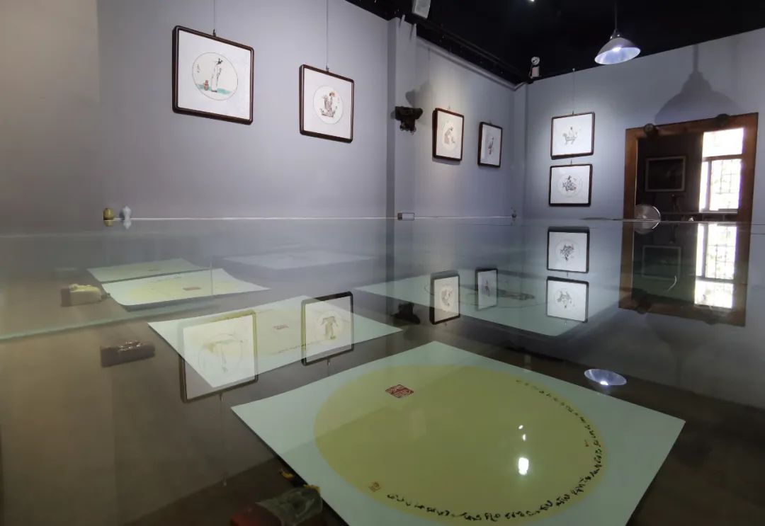 刀情墨趣浓画意诗情厚——安多民“刀情墨趣”艺术展成功举办