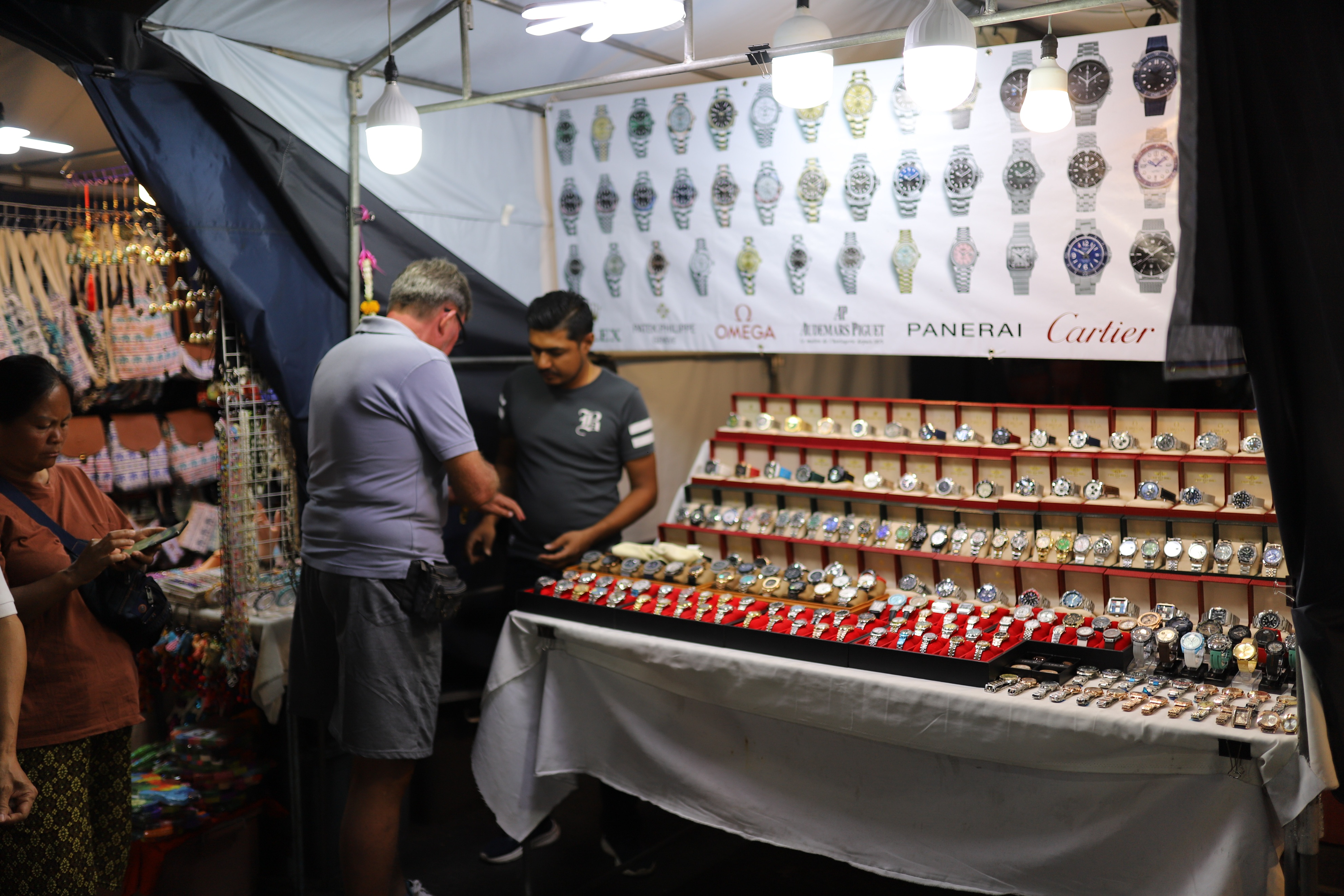 来泰国必去的网红夜市,去泰国玩的夜市叫什么名字