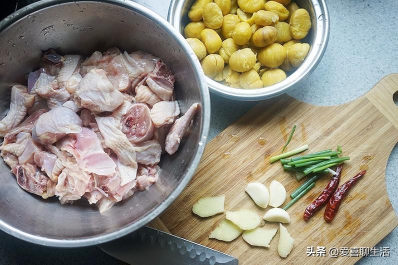 吃什么菜对腰恢复好,腰疼饮食要喝什么汤补腰