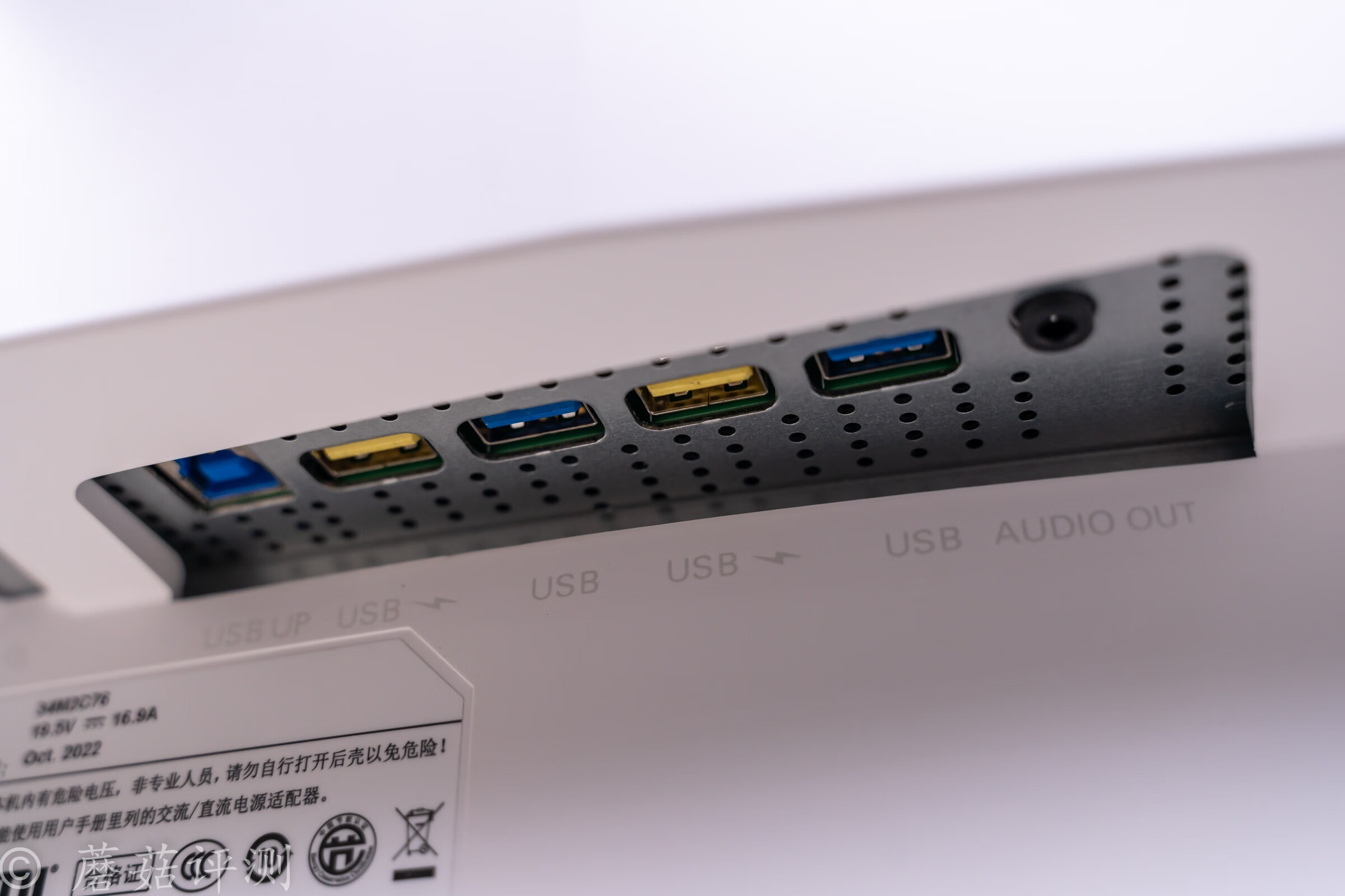 飞利浦7600系列led背光源智能电视,飞利浦34m2c7600mv评测