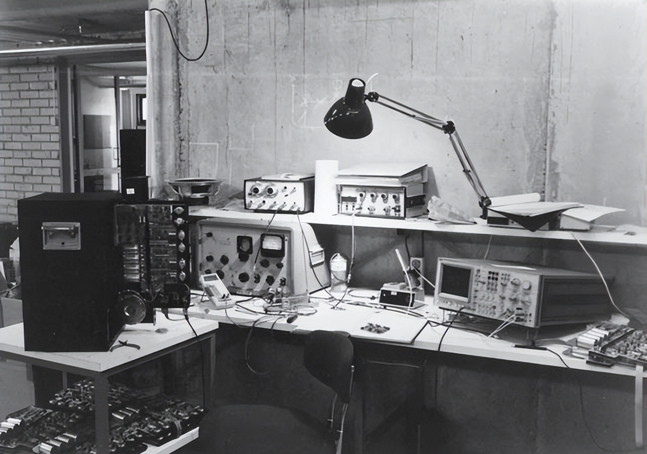 德国真力音响 (芬兰genelec音箱)