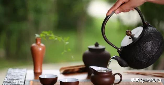 谁是日本最大的饮料公司？它打败了统一和农夫山泉财事爱雅