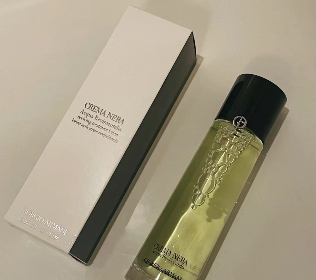 阿玛尼精华和赫莲娜精华哪个好用,阿玛尼精华系列