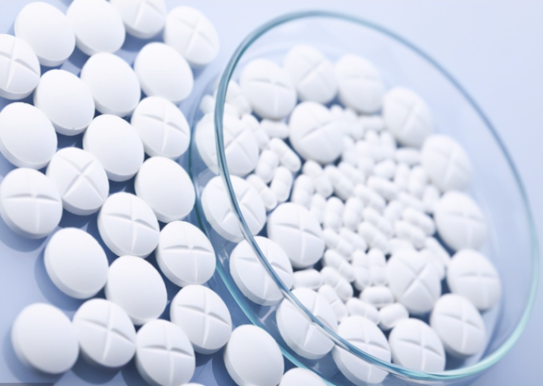 奥美拉唑一停药胃酸怎么处理,奥美拉唑一停药就胃胀复发