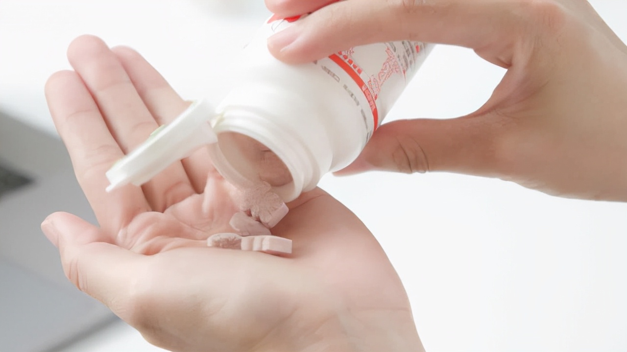 宝宝怎么补维生素d和钙比较合适,如何判断宝宝补充维生素和钙