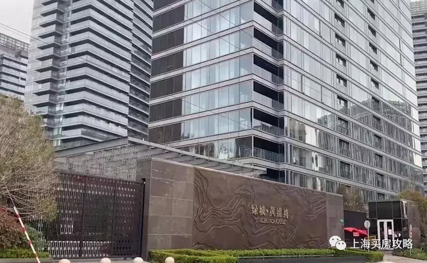 女足教练租房,女足教练足球队员