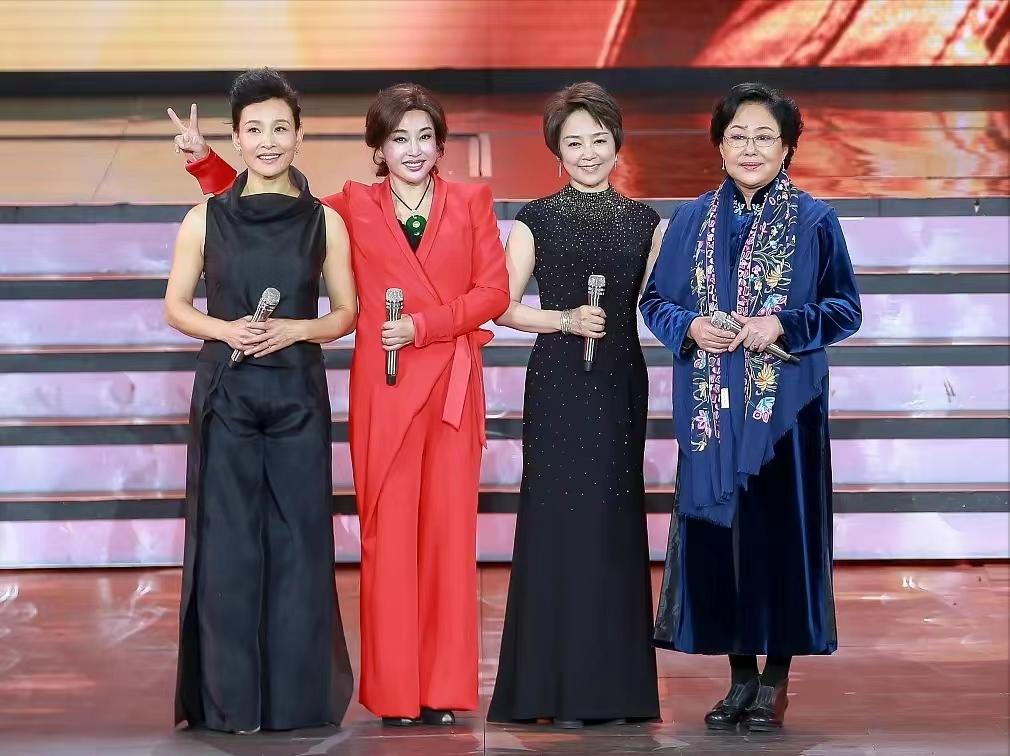 美到窒息的一眼万年,那些一眼万年的女明星角色