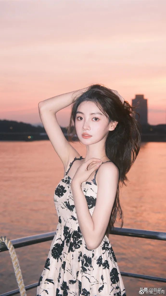 马凡舒首次接春晚邀请,央视春晚女主持人是马凡舒吗