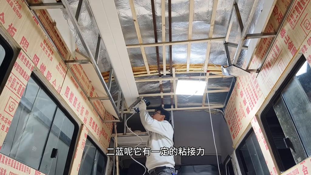 阳光板改房车,房车如何改展示板