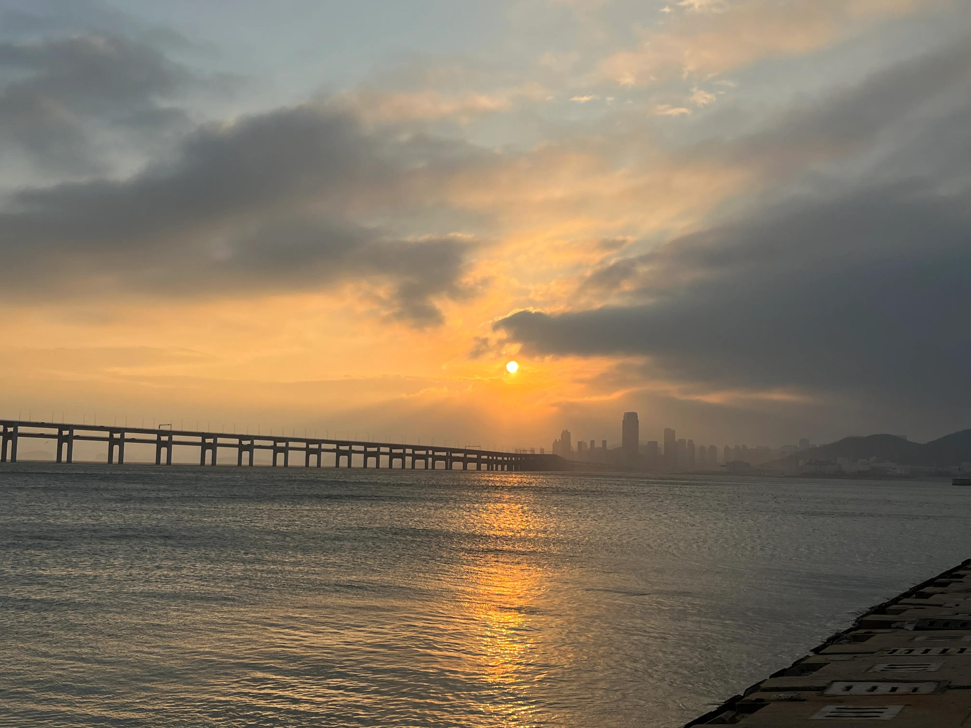 大连渤海旅游攻略最新,北国之春大连旅游攻略