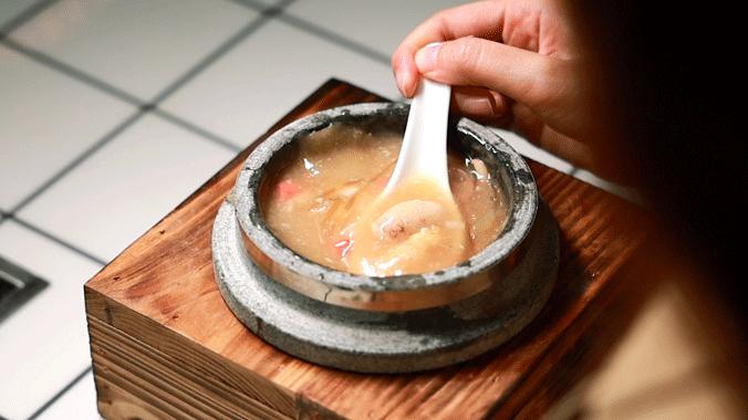 “搞什么，这大排档开到9点，老板就叫我走？”