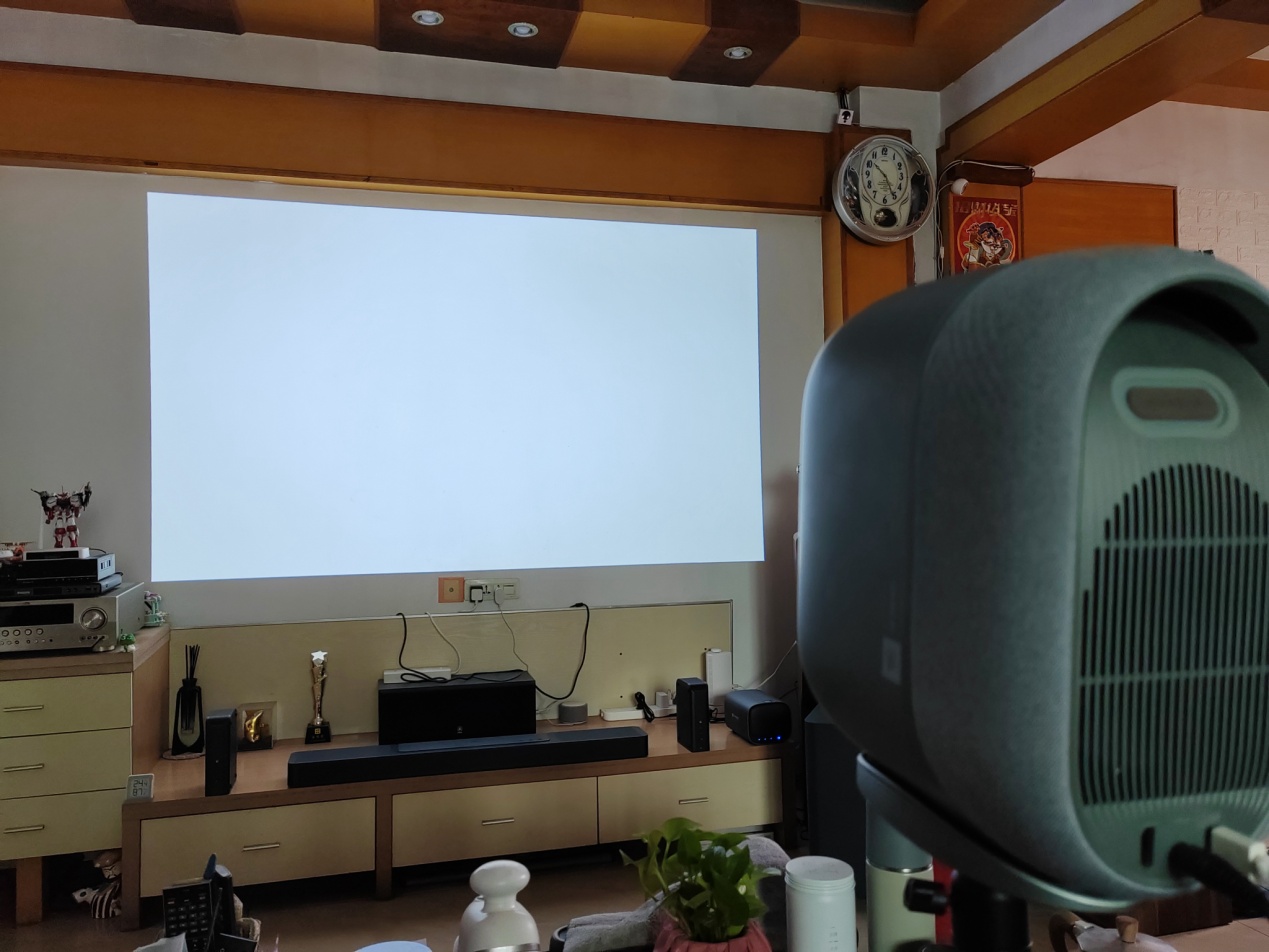 千元极米投影仪,千元极米坚果投影仪